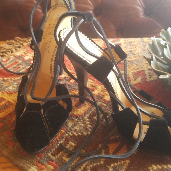 Shoes - Picture 2 of 3